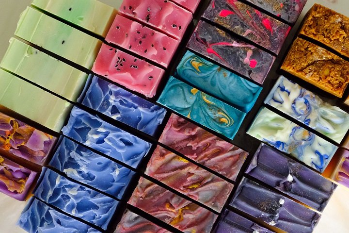 La saponification à froid : tout savoir sur les savons saponifiés