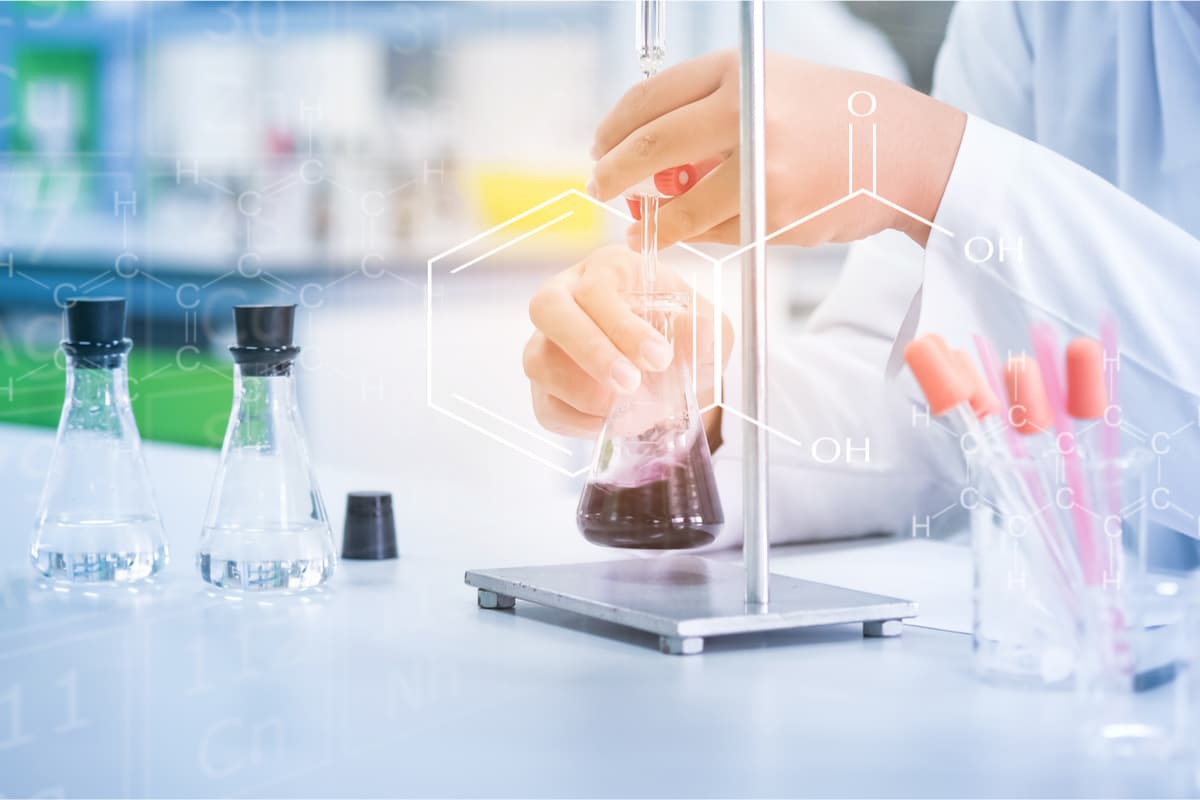 Benzène : analyses dans un laboratoire